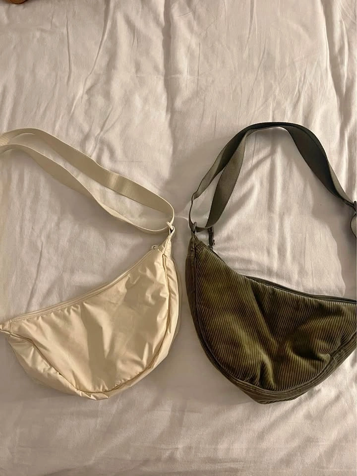 Uniqlo Round Shoulder Bags