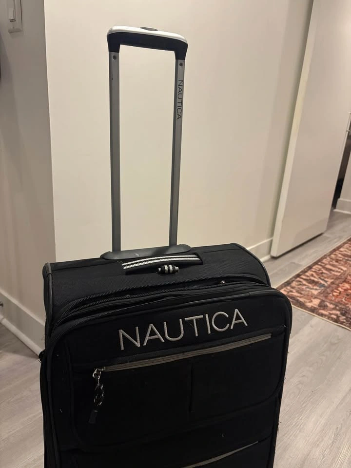 Náutica 26” expandable suitcase - photo 5