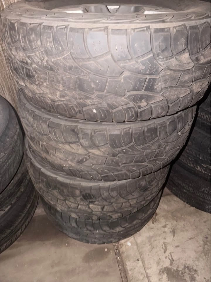 MotoMaster Total Terrain A/T3 265/70R16 Tires on Nissan Wheels - photo 3
