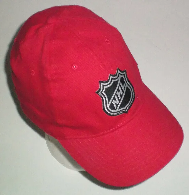 NHL Cap by Budweiser Flexfit One Size Fits Most thumbnail