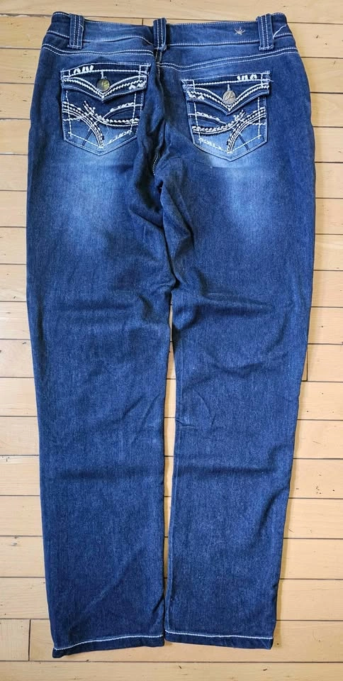 CRAVE FAME Embroidered Flap Pocket Contrast Stitch Jeans - photo 2