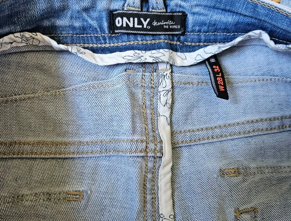 ONLY Denimize Light Wash Flap Pocket Jeans - W28 L32 - photo 4