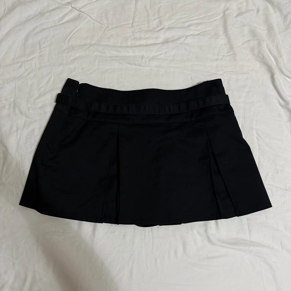 GU Pleated Mini Skirt - photo 2