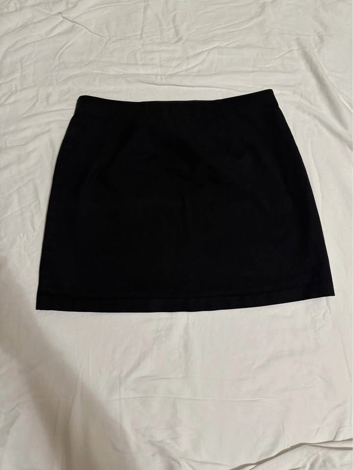 Black Mini Skirt - photo 2