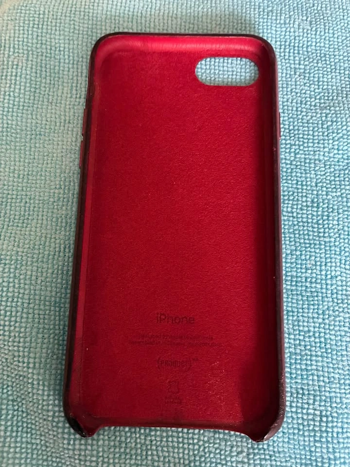 iPhone SE (2020, 2nd Gen) - 64GB - Unlocked - (PRODUCT)RED + Cas - photo 4