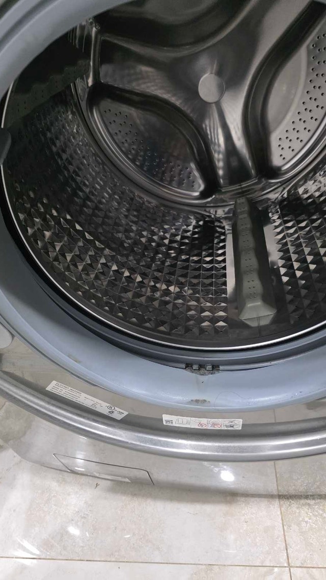 Samsung Washer and Dryer - photo 3