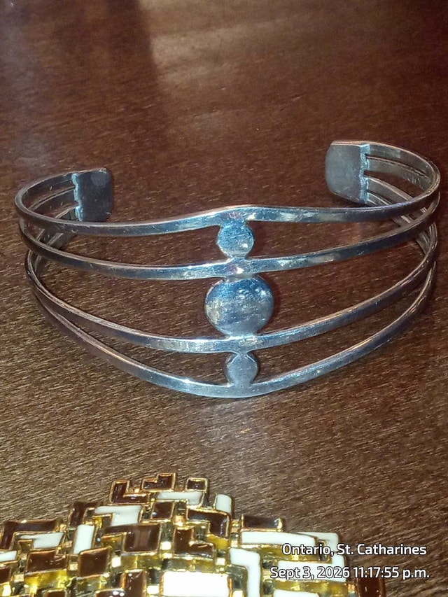 Variety of Vintage Jewelry For Sale - photo 2
