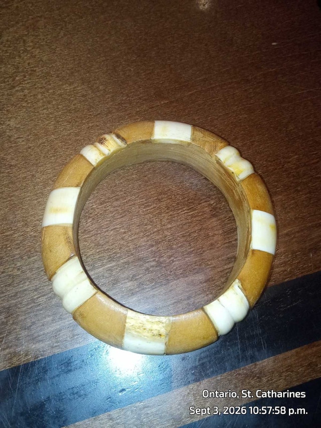 Mixed Wood and Bone Bangle Bracelet Made in India Vintage - photo 3