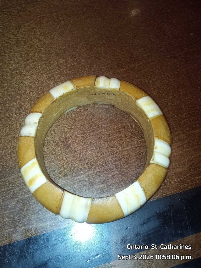 Mixed Wood and Bone Bangle Bracelet Made in India Vintage - photo 4