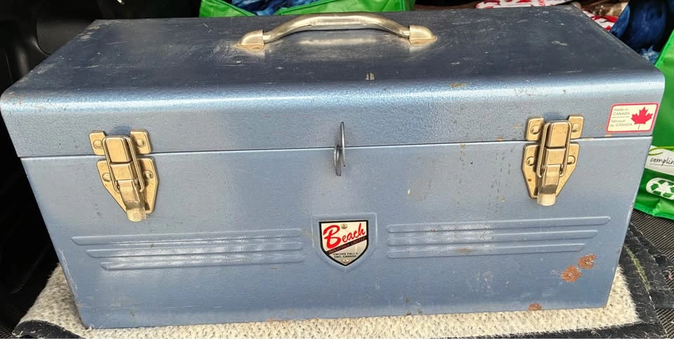 Vintage Beach Metal Toolbox With Original Tray - Made In Canada