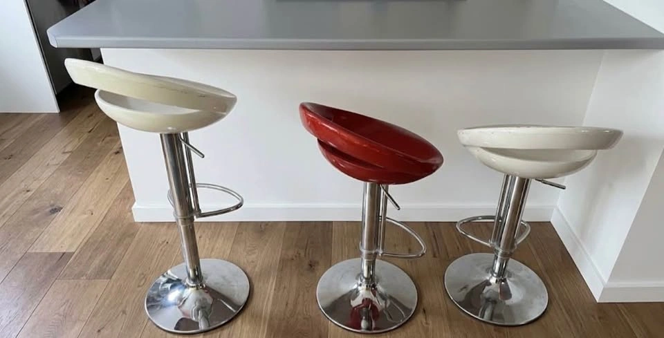 3 Kitchen Bar Stools (White & Red) - NEED GONE - photo 2