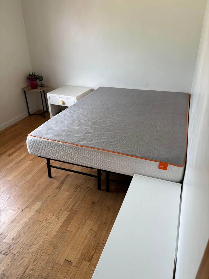 Furniture for sale due to moving! - photo 4