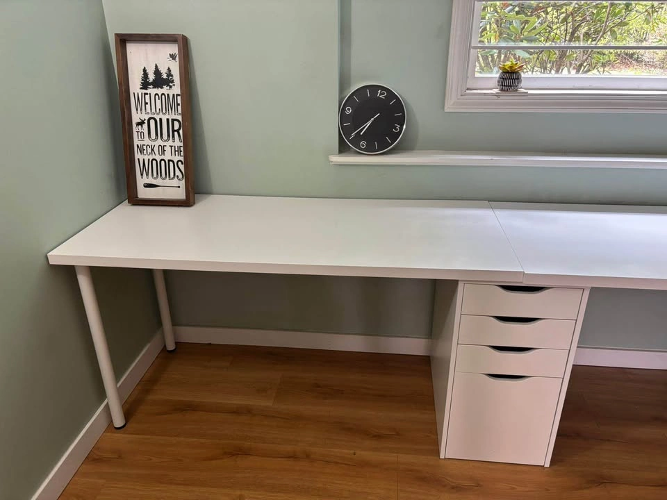Furniture for sale due to moving! $10 anything on the ad! - photo 5