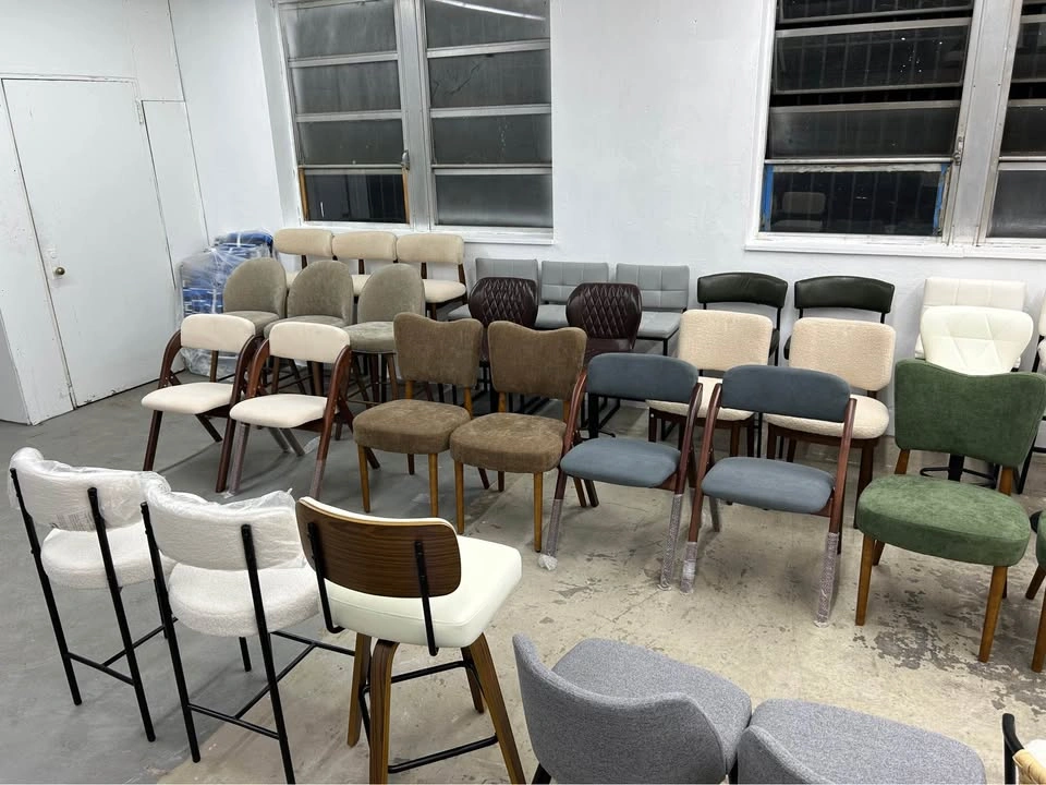 New Furniture Sale: Sofas & Bar Stools - photo 2