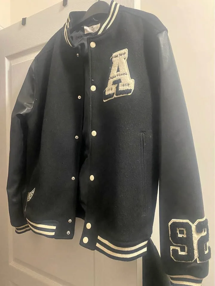 H&M jacket thumbnail