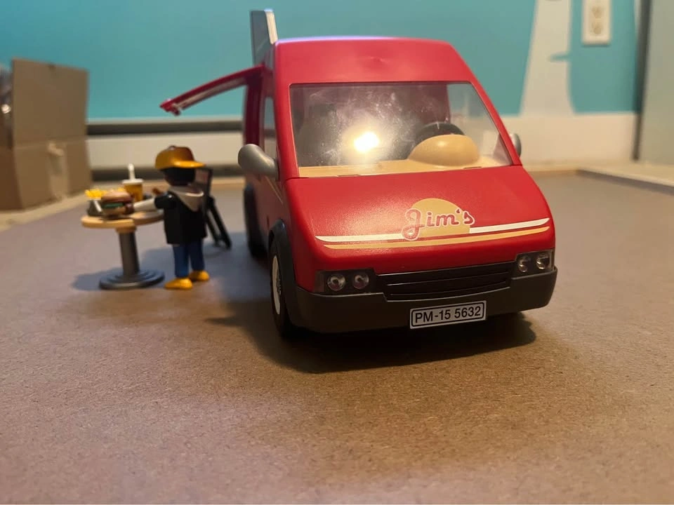 Playmobil 5632 food truck - photo 3