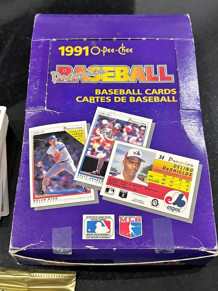 1991 O-Pee-Chee 37 Unopened Booster Packs plus extras