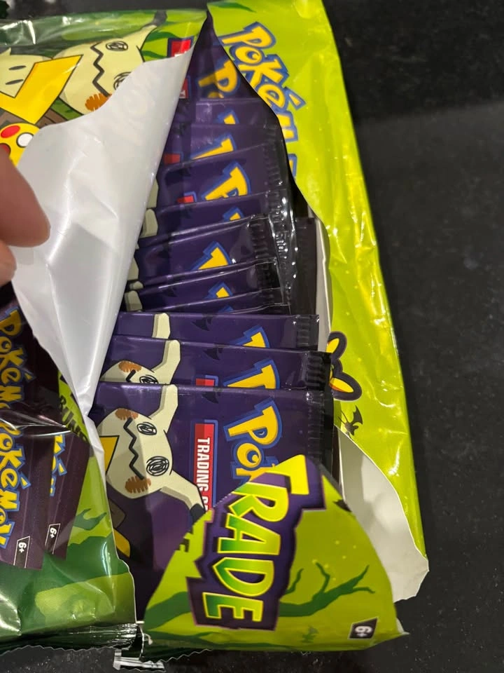 Pokemon Trick or Trade 50 Pack Booster Bundle - photo 2