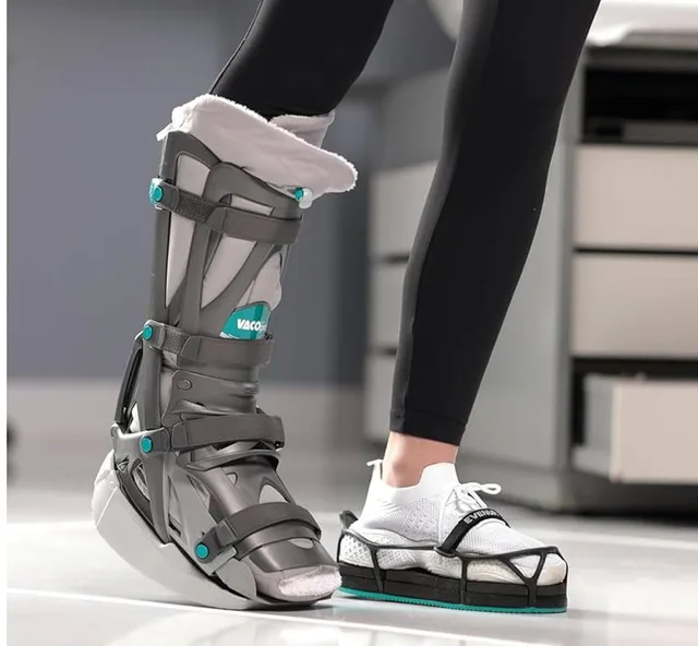 Aircast Long Boot Size M & Even-Up Shoe Balancer image indicator(9)