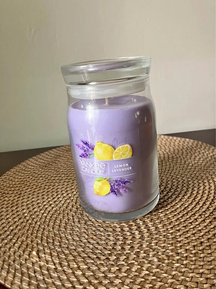 2 Wick Yankee Candle Lemon Lavender