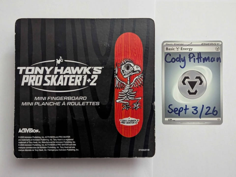 NEW EB Games Exclusive THPS 1+2 Mini Fingerboard - photo 2