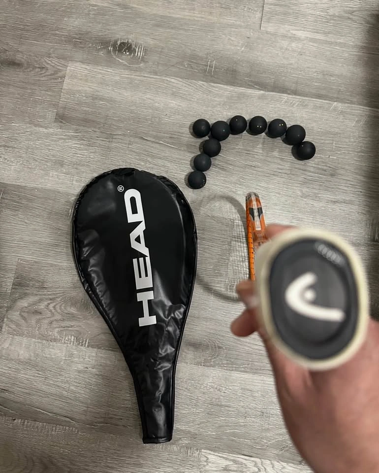 Head Squash/Racquetball Racquet, Case, and 10 Squash Balls - photo 3