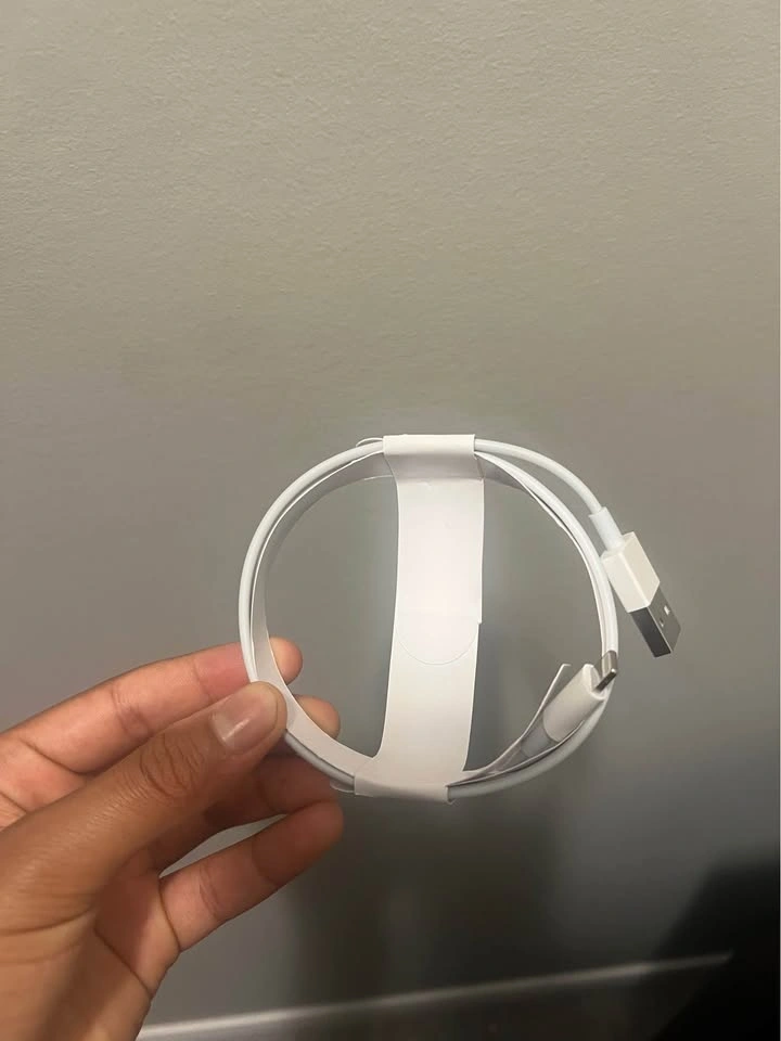 Apple AirPods 2nd generation - photo 5
