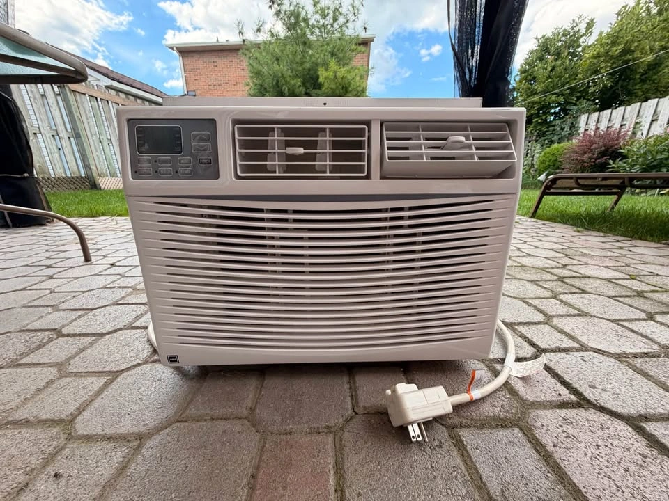 RCA RACE1202E-B 12000 BTU Window Air Conditioner - photo 3