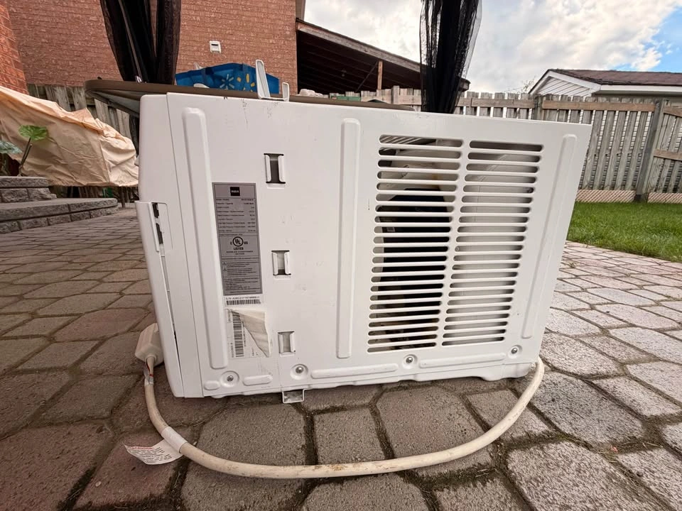 RCA RACE1202E-B 12000 BTU Window Air Conditioner - photo 5