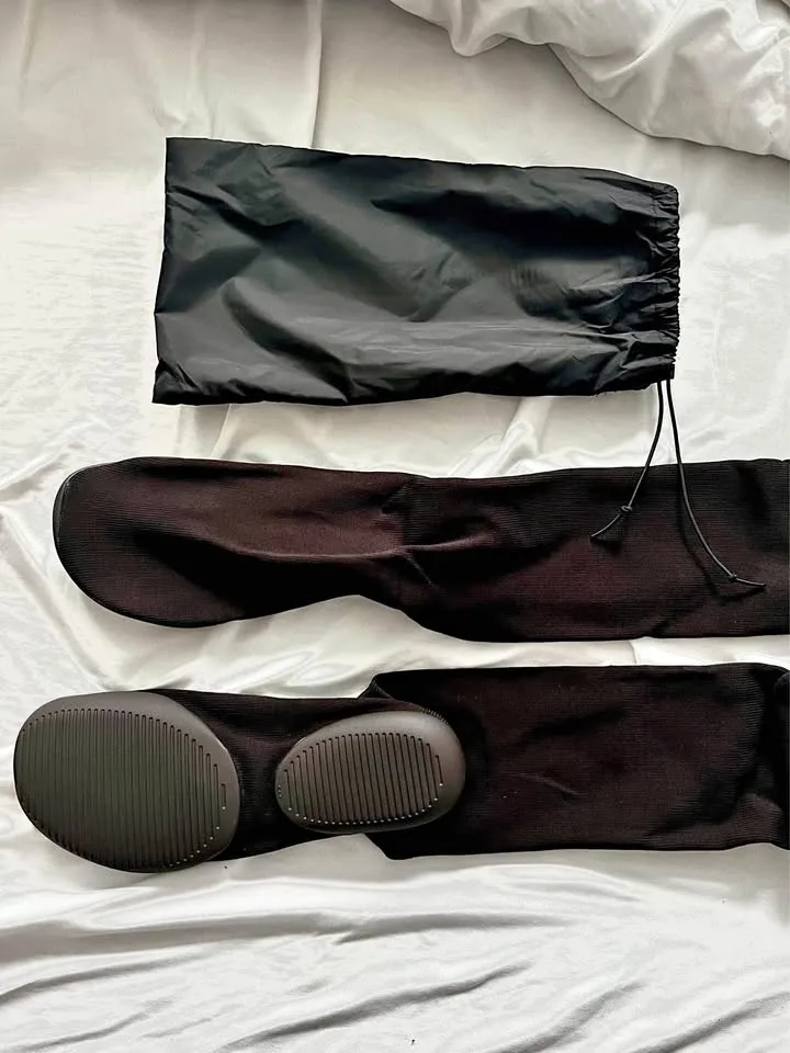 YZY PODS 3 thumbnail