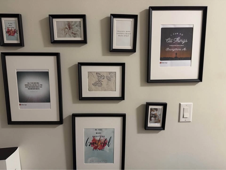 IKEA KNOPPÄNG Frame with Poster, Set of 8 - photo 2