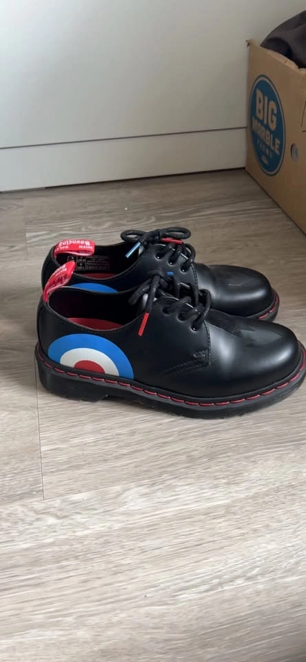 The Who Dr. Martens 1461 Shoes - size 5M - photo 2