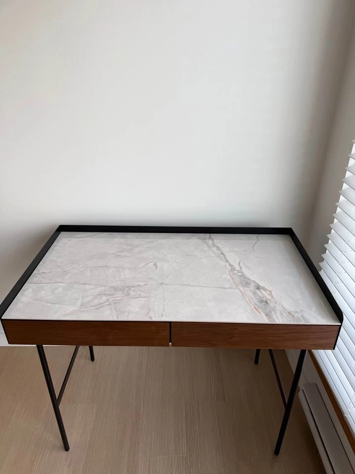Structube desk - photo 2