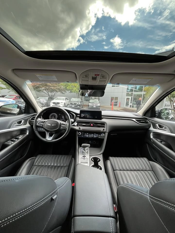 2026 Genesis G70 2.5T Prestige AWD - photo 2