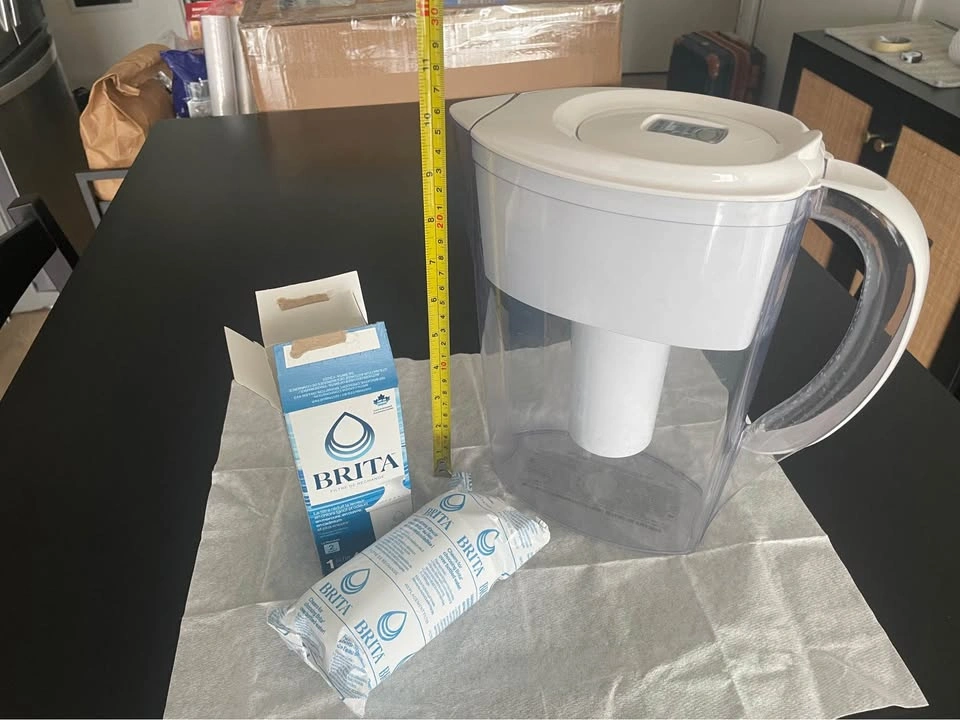 BRITA - Water Filtration Pitcher * w/ Additional Filter * - photo 3