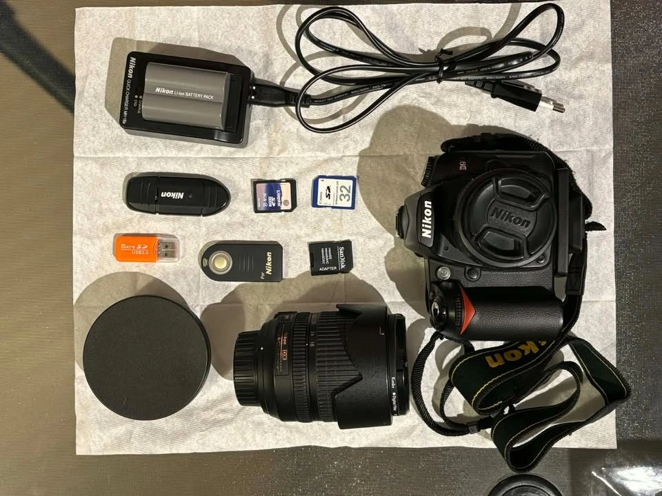 Nikon - D90 Digital Camera *BARELY USED* - photo 2