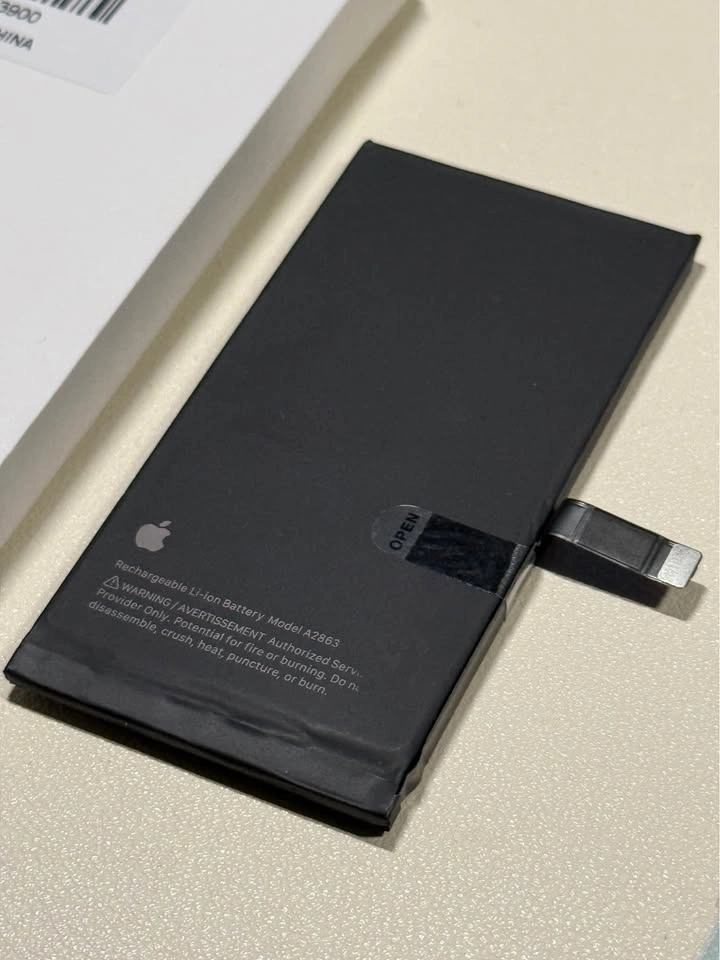 Apple iPhone 14 Replacement Battery - photo 2