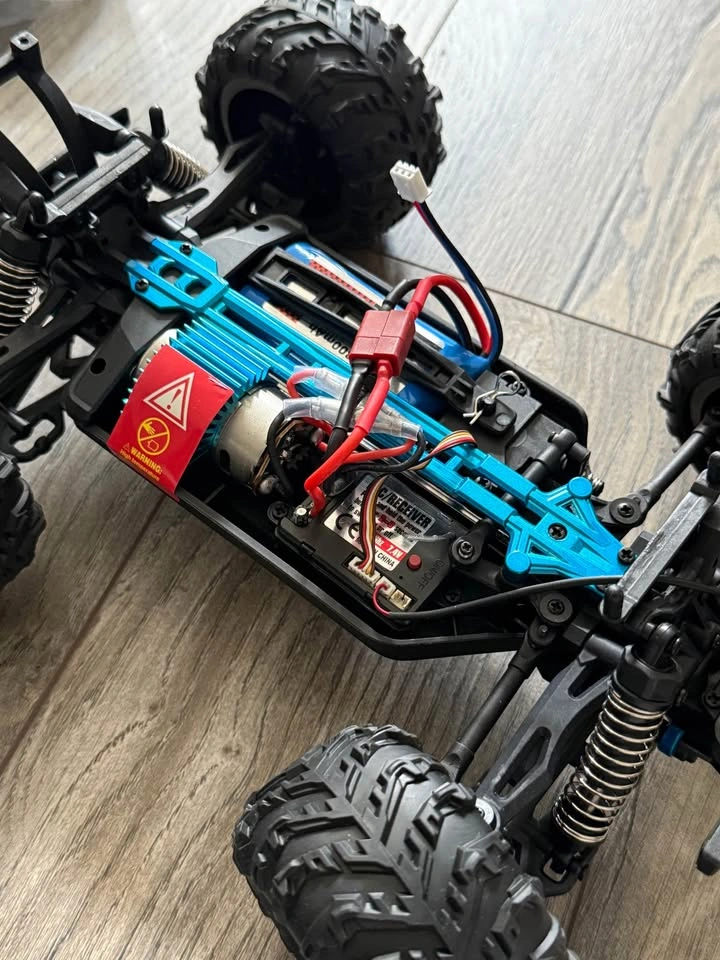 RAPIDLY 1/16 Scale 4x4 RC Truck - photo 5