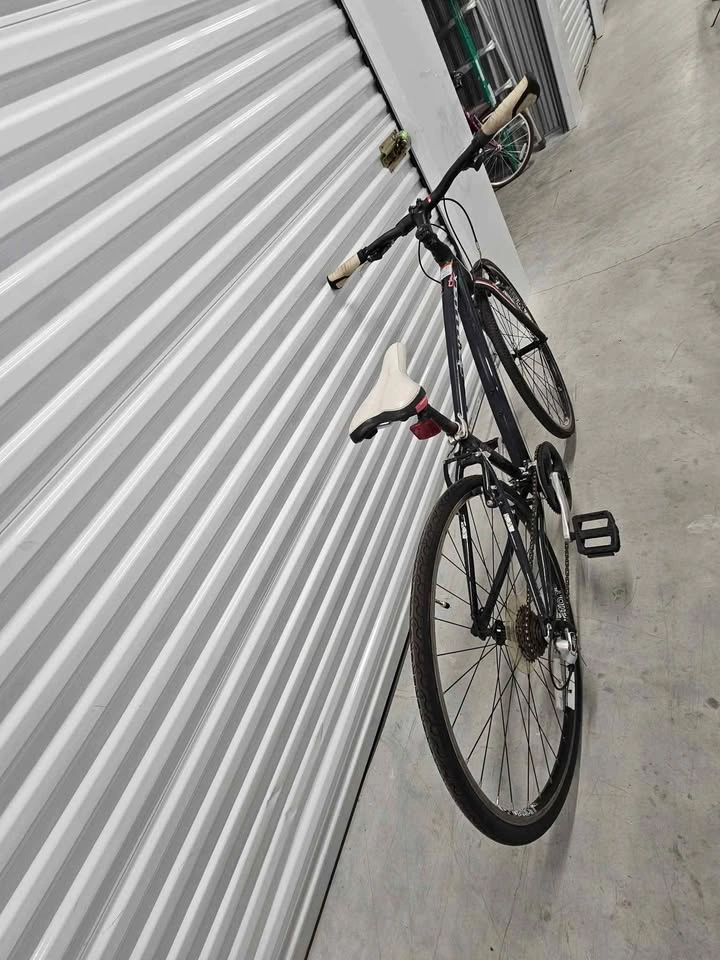 Diamondback Clarity Bike -cash only- - photo 4