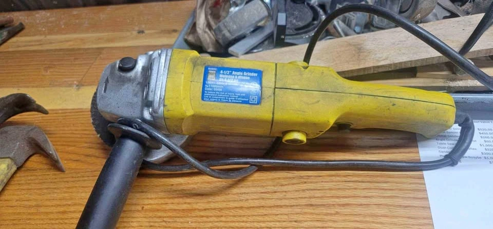Angle grinder