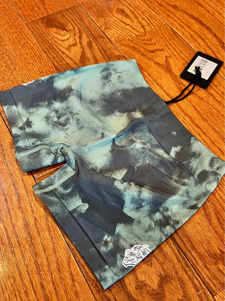 Darc Sport SHE Athletic Shorts Marble Tie-Dye Size Small NWT - photo 2