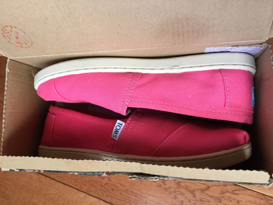 Toms Youth Classics Pink Slip-Ons - photo 2