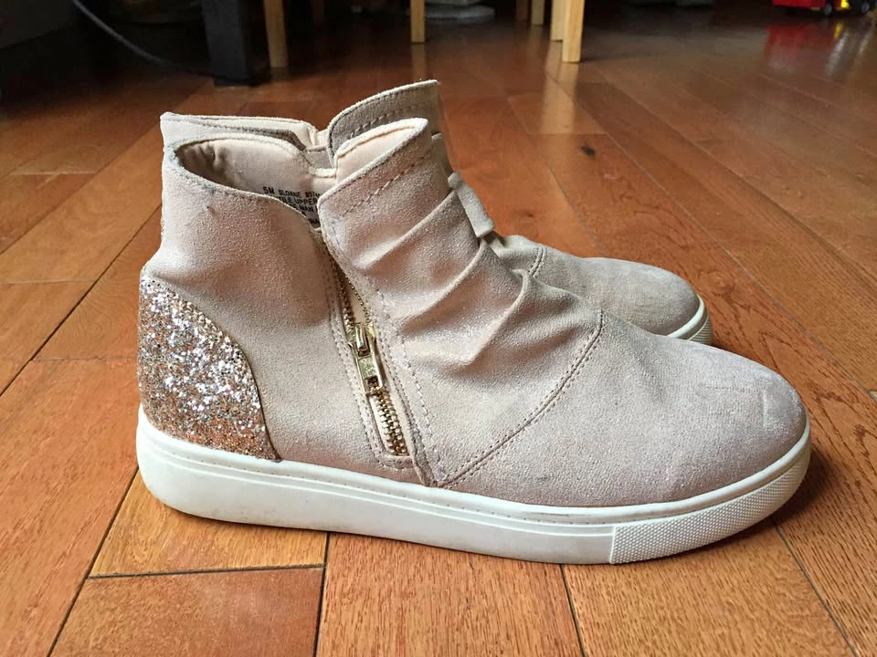 Olive & Edie high top pink glitter shoes for kids