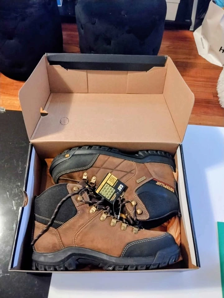 Size 11 Caterpillar Threshold WP steel toe work boots - photo 2