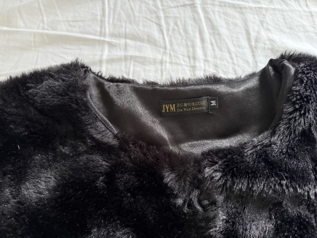 Korean Brand JYM Women's Plush Black Faux Fur Teddy Jacket - photo 4