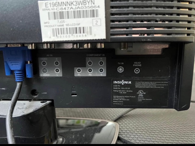 Insignia LCD TV - photo 4