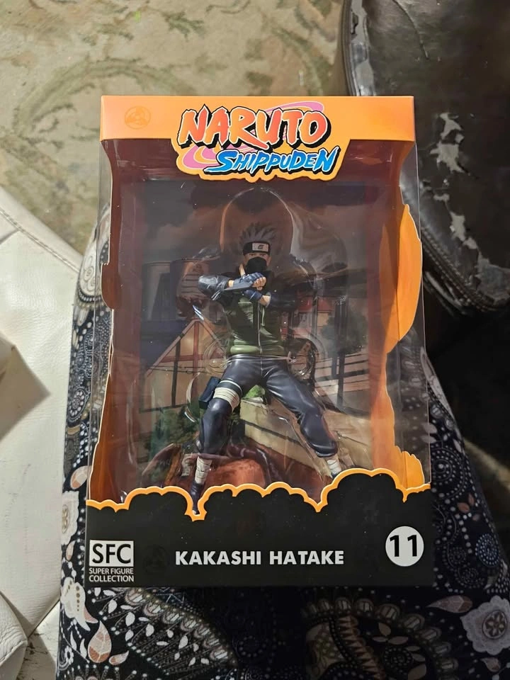Naruto Kakashi Hatake Figurine - photo 2