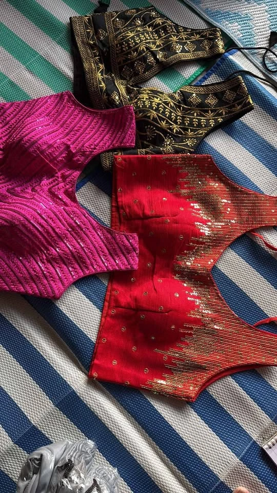 Clearance sale- readymade saree Blouses| size 32-38 - photo 5