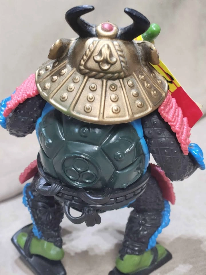 Vintage 1990 TMNT Sewer Samurai Leo Action Figure – with Banner - photo 3