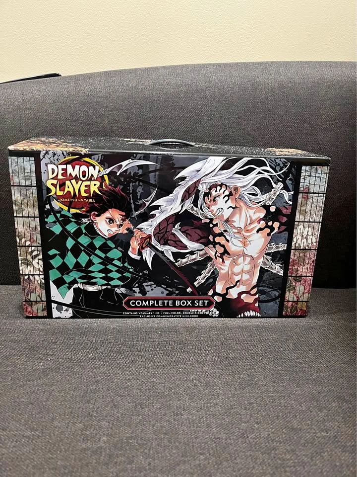 Demon Slayer Manga Box Set 1-23 Complete